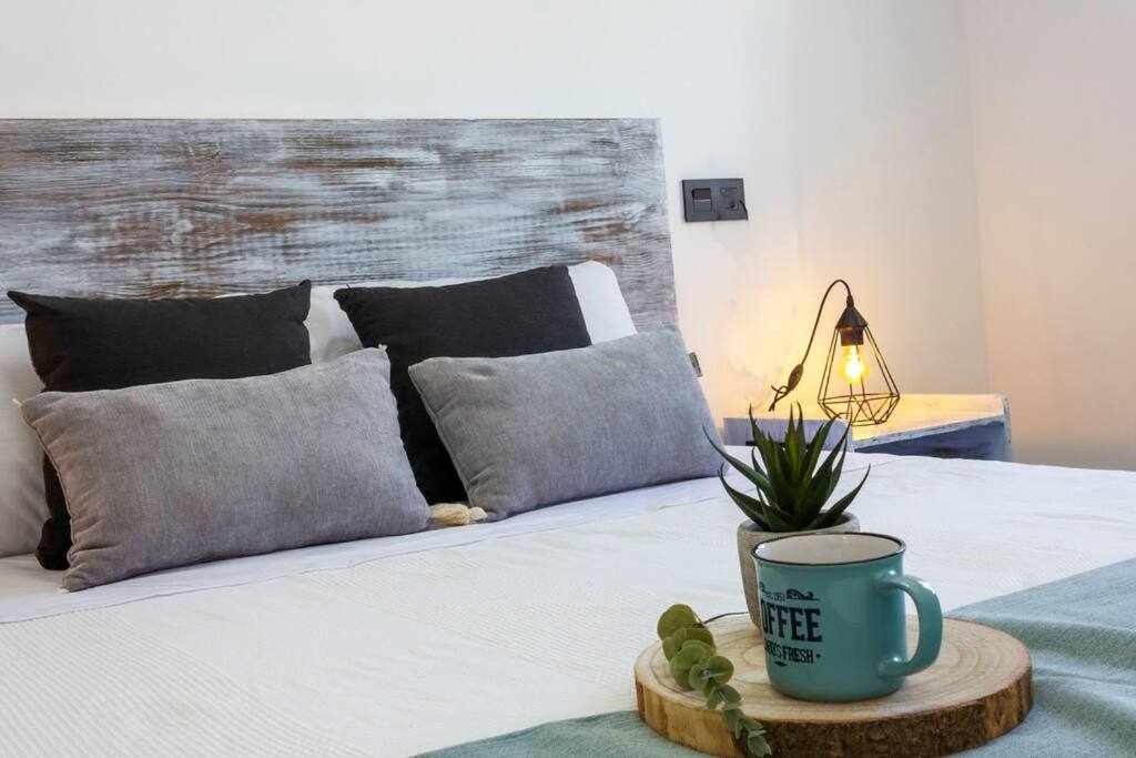 Bungalow Pink Palm Beach Torrevieja Extérieur photo