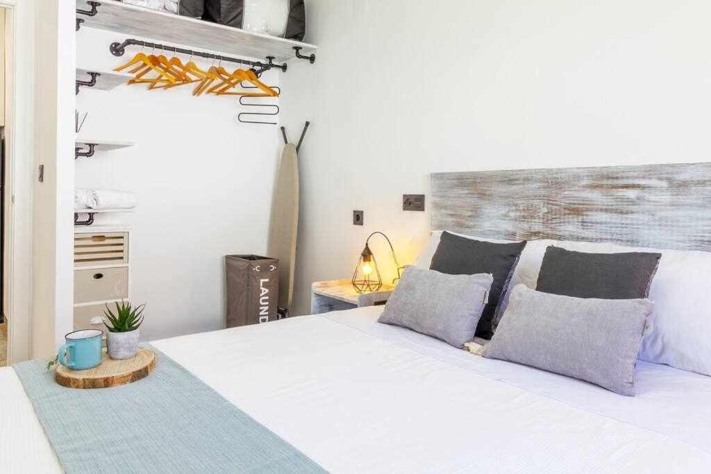 Bungalow Pink Palm Beach Torrevieja Extérieur photo