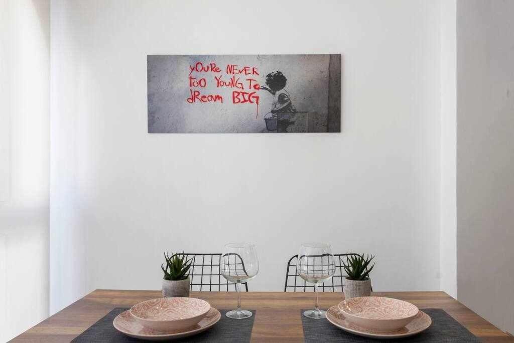 Bungalow Pink Palm Beach Torrevieja Extérieur photo